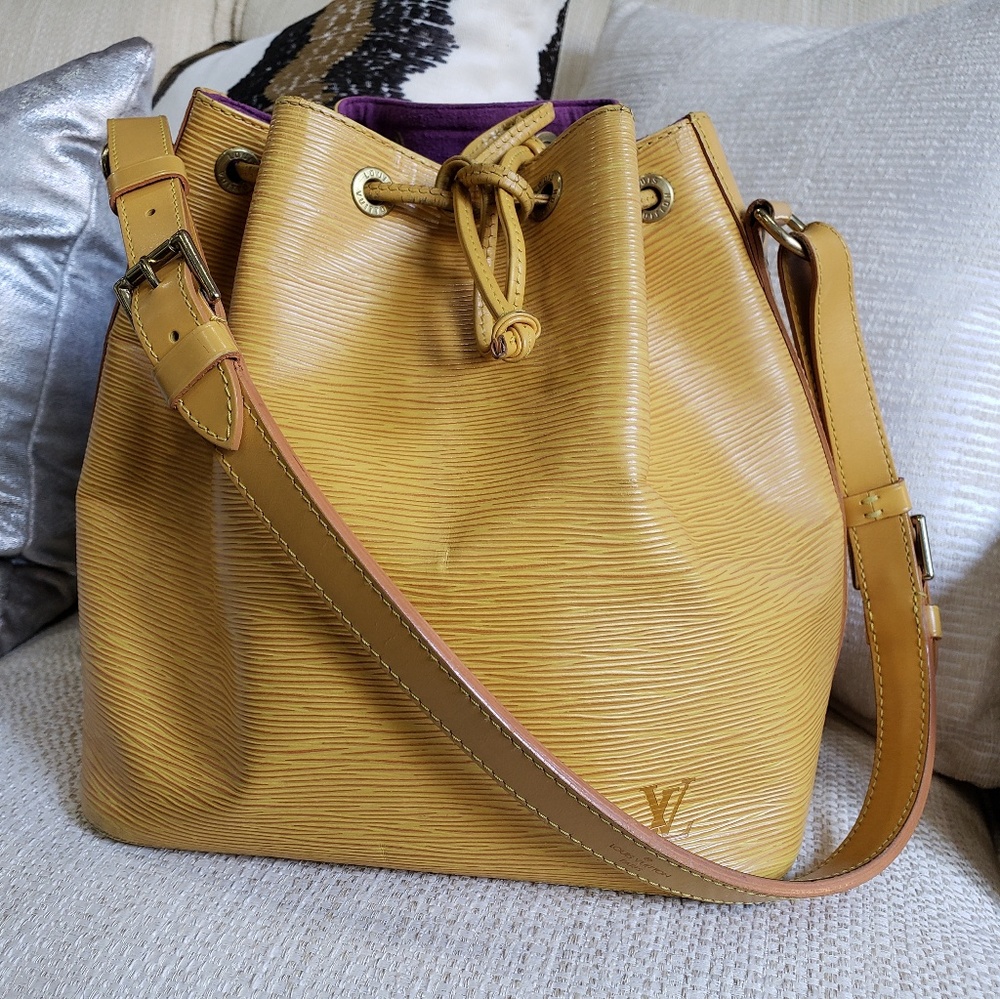🚫🚫SOLD🚫🚫Louis Vuitton Women Handbag